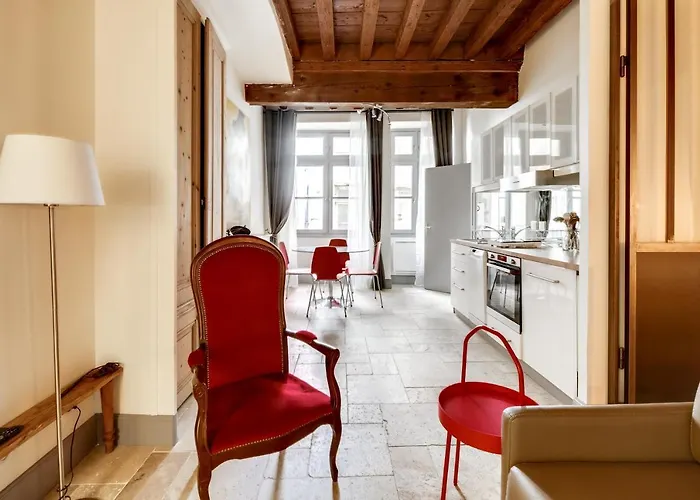 La Maison Debourg Apartamento Lyon