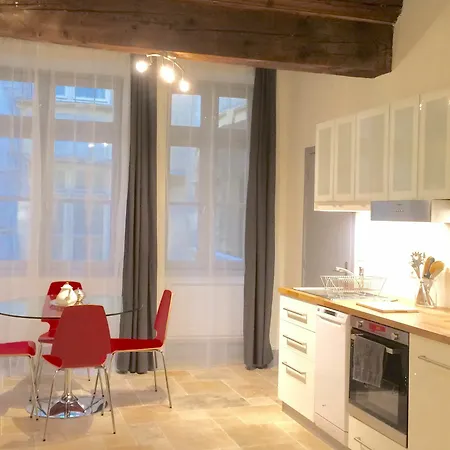 La Maison Debourg Lione