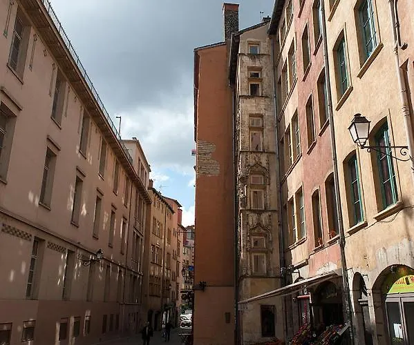 La Maison Debourg Lyon