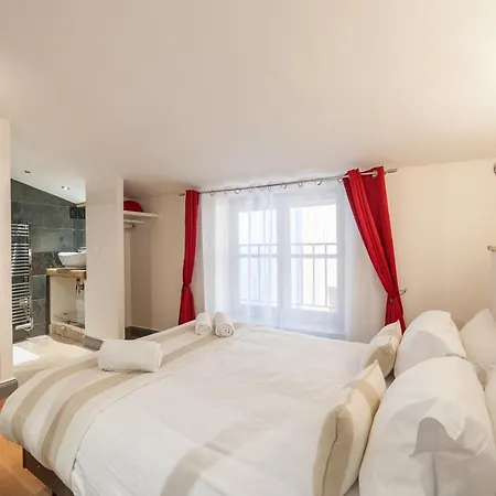 La Maison Debourg Apartment Lyon